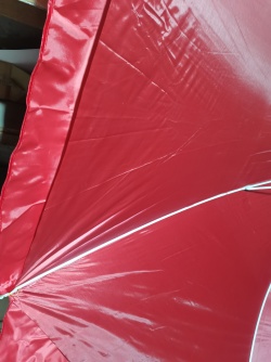 ПЛАЖЕН чадър 90 см. синьо/жълт, текстилен калъф, тръба 22/25 UV. (12 броя в кашон )