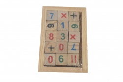 дървена играчка, магнитна дъска с цифри - математика 29х29 см. 93-385