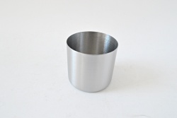 керамично изделие, чаша, цветна 2 модела 7,5х8 см. (12 бр. в стек)(96 бр. в кашон)