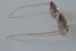 слънчеви очила, дамски, пластмасова рамка със златист орнамент 18135 (20 бр. в кутия)