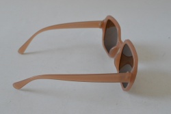 слънчеви очила, дамски, пластмасова рамка, черни 915 (20 бр. в кутия)