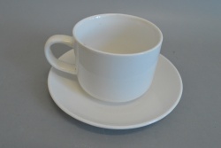 домашна потреба,  чаша със сламка 17 см. пластмасова (12 бр. в стек)