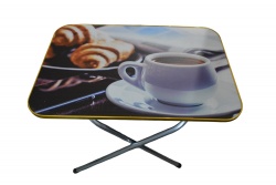 маса, пластмасова с метални крака, сгъваема, дизайн кафе 40х60х40 см.