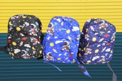 чанта тип, раница, детска 2 ципа 2 джоба 32х25х12 см. астронафт, син фон 3 цвята (5 бр. в стек, еднакви)