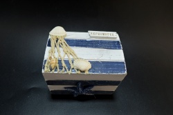 морски сувенир от дърво, сандъче 9,5х6,5х7 см. Черноморец (9 бр. в кутия) МА2516