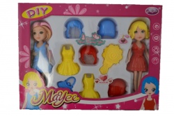 детска играчка, пластмасова кукла, ключодържател с рокля на сърца и шапка 6,5 см. (12 бр. в стек)
