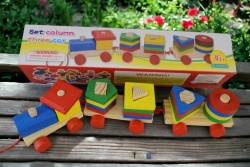дървена играчка, логика- кутия с чук 22х10х11 см. 93-466