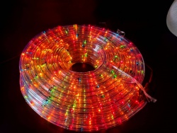новогодишни лампи, цветни, външни, флаш 100 л. LED 10 м. (мах. отстъпка 10)