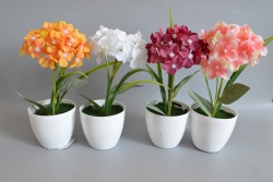 изкуствено цвете в керамична кашпа, рози 5 цвята- пъпка 23х11 см.