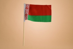 знаме Молдова, качествен полиестер 14х21 см. с дървена дръжка (50 бр. в стек)