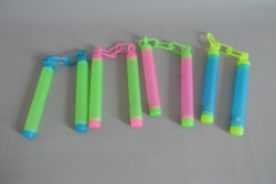 детска играчка от пластмаса, светеща, меч- лазер, прозрачен, свети един цвят, мигаща дръжка 65 см. 4 разцветки (R3)
