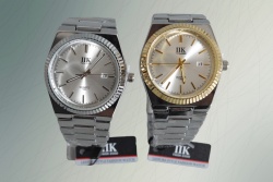ръчен часовник, мъжки, Тисот 2024 сива, метална верижка 2 разцветки с датник